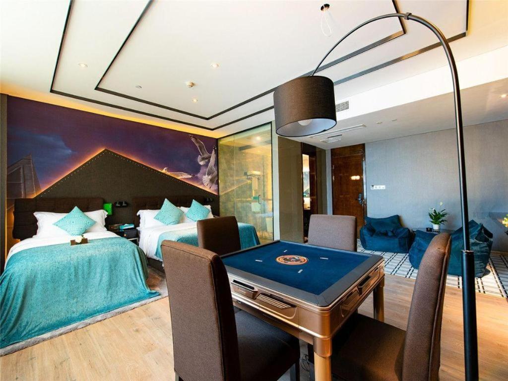 Xana Hotelle-Hotel Luzhou Baizitu Square Eksteriør bilde